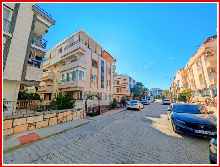 Didim Efeler Mahallesinde Yüksek Giriş 2+1