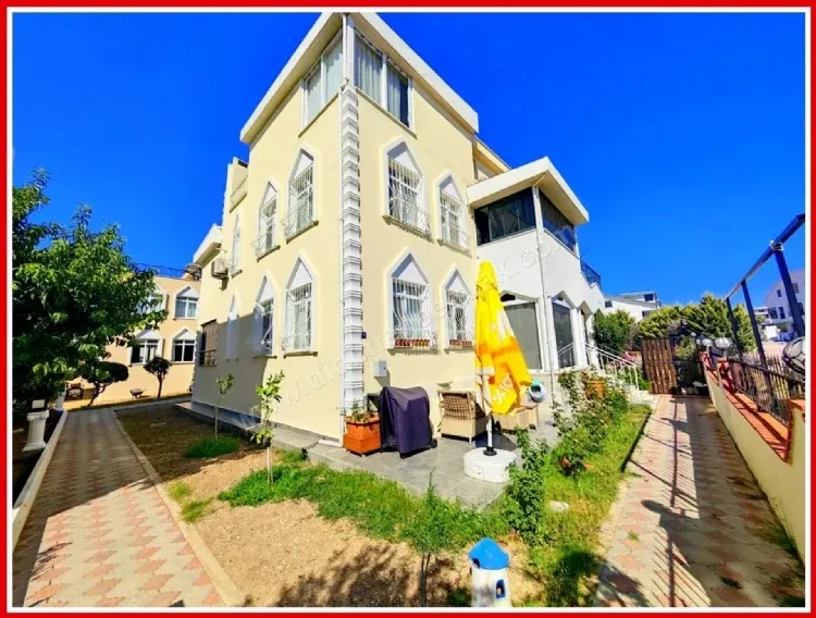 Didim Hisar HSM Villalarında Satılık Yenilenmiş 5+1 Villa