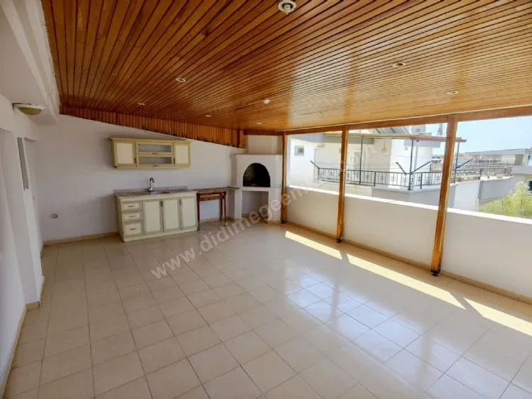 Didim Efeler’de Geniş Teraslı 3+1 Satılık Dubleks Daire