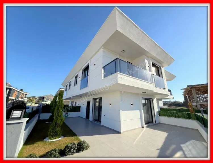 Didim Hisar Mahallesinde Satılık 3+1 Villa