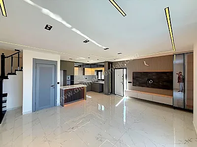 AYDIN Didim Efeler Satılık 3+1 Villa - Fotoğraf 6