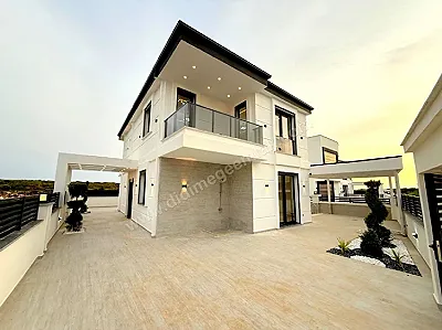 AYDIN Didim Efeler Satılık 4+1 Villa - Fotoğraf 3
