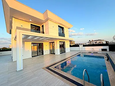 AYDIN Didim Efeler Satılık 4+1 Villa - Fotoğraf 3