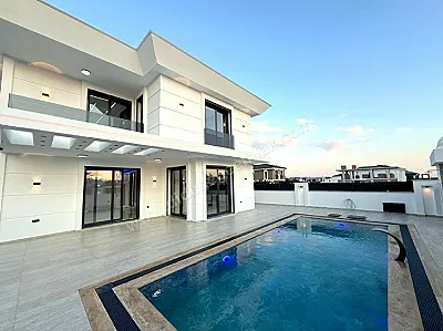 AYDIN Didim Efeler Satılık 4+1 Villa - Fotoğraf 37