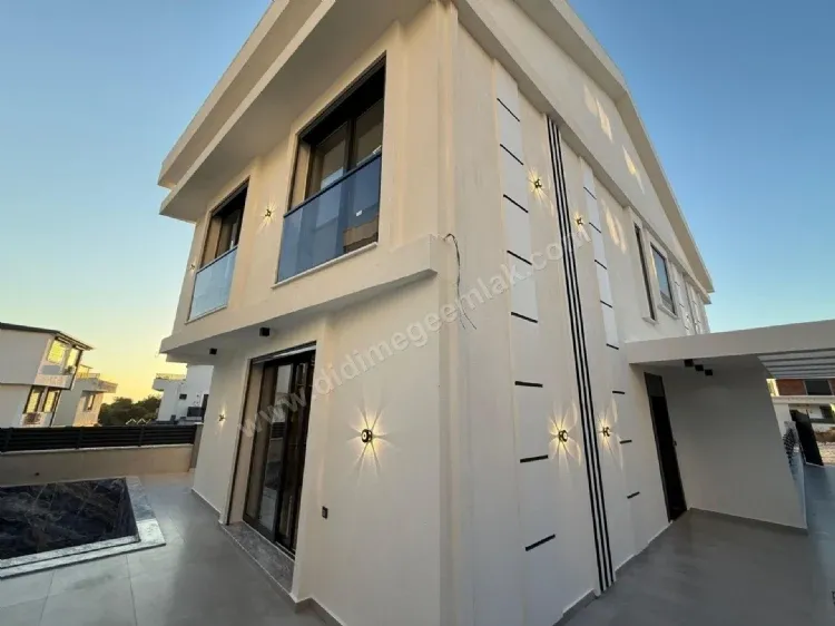 Didim'de Uygun Fiyatlı 3+1 Eşyalı Havuzlu Villa